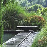 bassin3  bassin contemporain sous la pluie