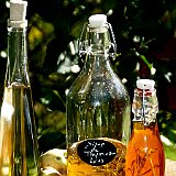 DSC03549  Nos vinaigres gourmands doux aromatiser issu des fruits et aromates de notre jardin